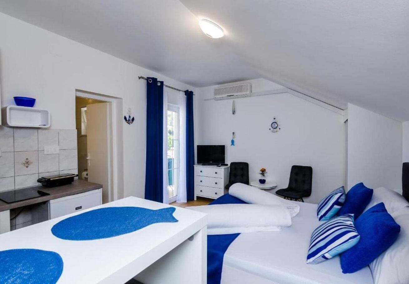 Apartments Ante - With Pool تْسافتات المظهر الخارجي الصورة