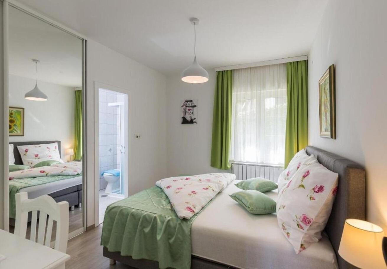 Apartments Ante - With Pool تْسافتات المظهر الخارجي الصورة