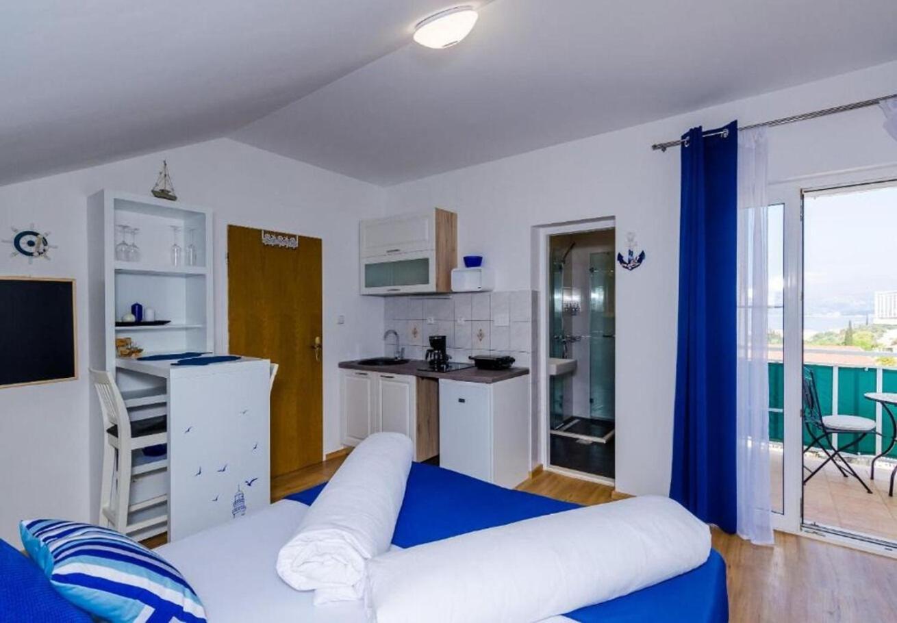 Apartments Ante - With Pool تْسافتات المظهر الخارجي الصورة