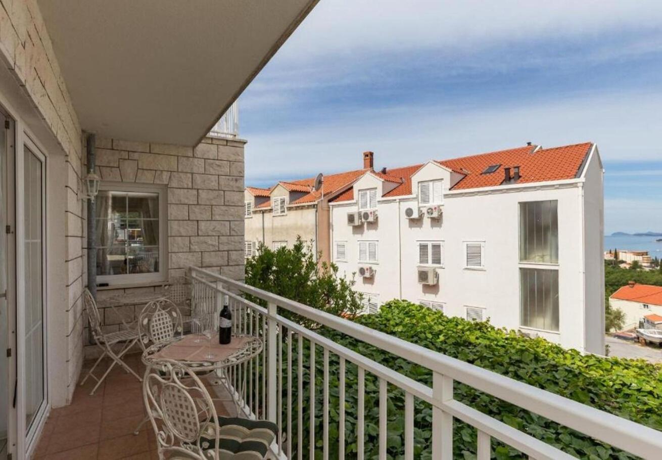 Apartments Ante - With Pool تْسافتات المظهر الخارجي الصورة